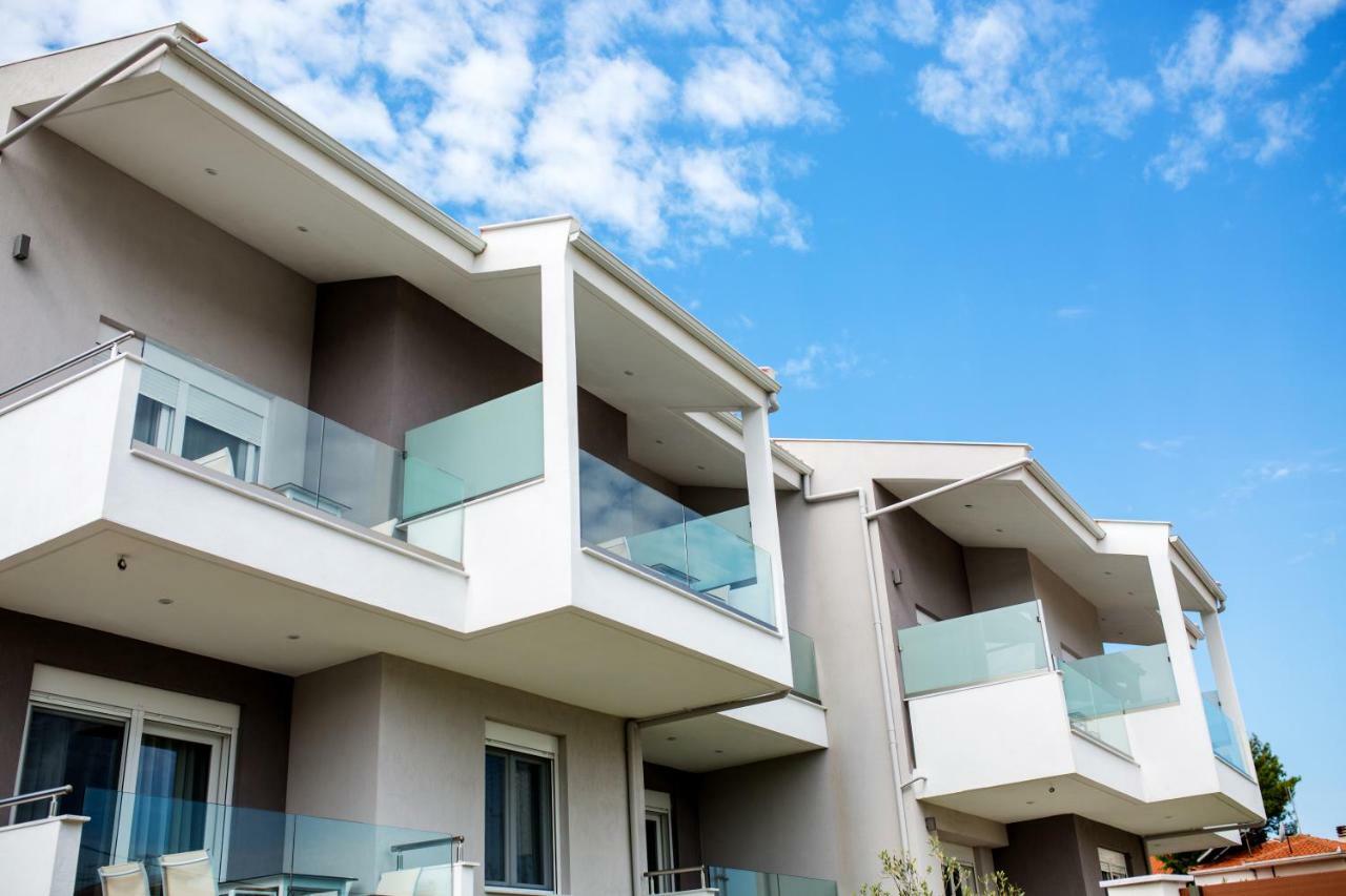 The Papoutsakis Apartments Nikiti  Exterior photo